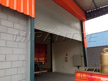 industrial em Manoel Alonso Almendra, Conjunto Residencial Paes de Barros - Guarulhos - SP