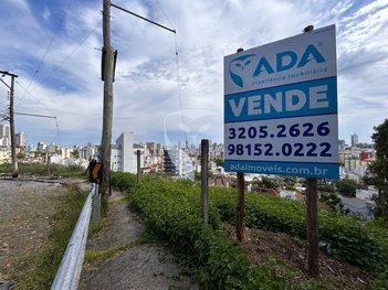 commercial_land_lot em Rua Ítalo Victor Bersani, Jardim América - Caxias do Sul - RS