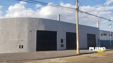 business em Avenida Doutor Ricardo Alexsander de Andrade, Jardim São Francisco - Franca - SP