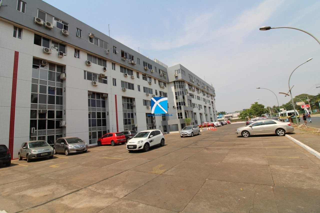 4 - Estacionamento e Fachada do Bloco