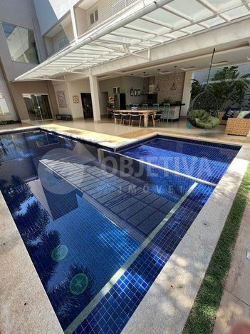 house em Alameda Sosthenes Guimarães, Morada da Colina - Uberlândia - MG