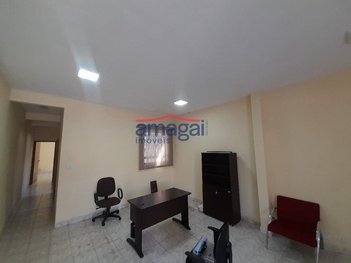 commercial_building em Largo do Riachuelo, Centro - Jacareí - SP