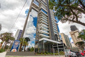 apartment em Rua Guilherme Pugsley, Água Verde - Curitiba - PR