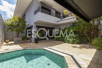 house em Rua Taques Alvim, Cidade Jardim - São Paulo - SP