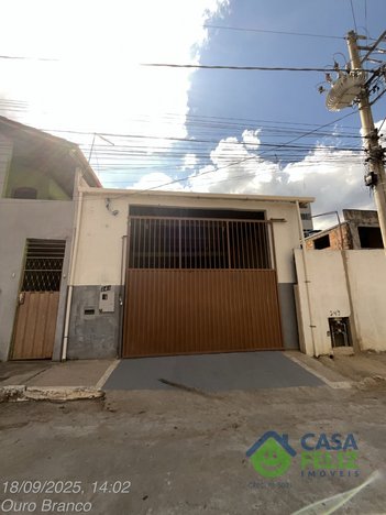 business em Rua Curitiba, Nova Serrana - Ouro Branco - MG