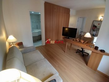apartment em Rua Jerônimo da Veiga, Jardim Europa - São Paulo - SP