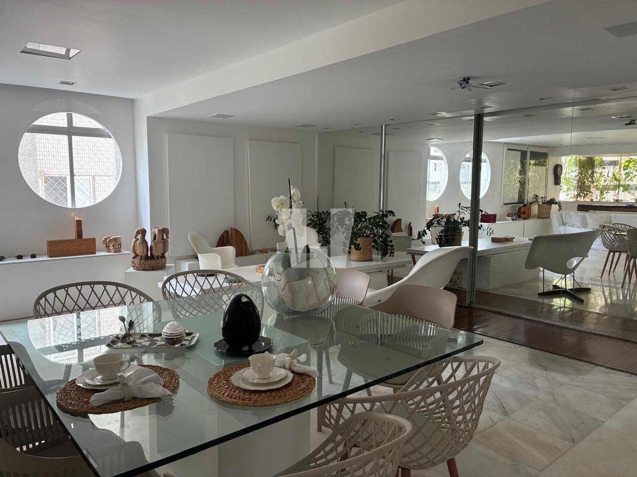 Apartamento com 4 quartos — Sion, Belo Horizonte