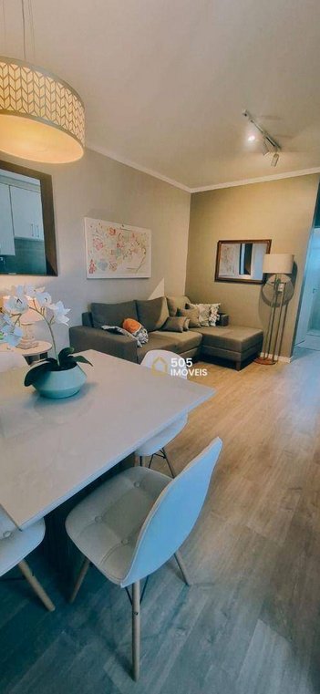 apartment em Rua Júlio Spiandorelli, Santa Marina - Valinhos - SP