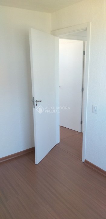 apartment em Avenida Souza Melo, Sarandi - Porto Alegre - RS