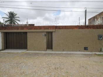 house em Rua Lauro Maia, Fátima - Fortaleza - CE