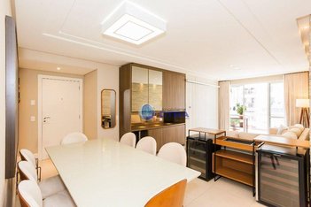 apartment em Rua Vereador Washington Mansur, Ahú - Curitiba - PR