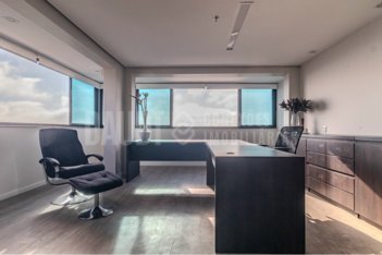 office em Avenida Carlos Gomes, Três Figueiras - Porto Alegre - RS