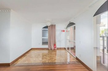 house em Rua Doutor Salvador Franca, Jardim Botânico - Porto Alegre - RS