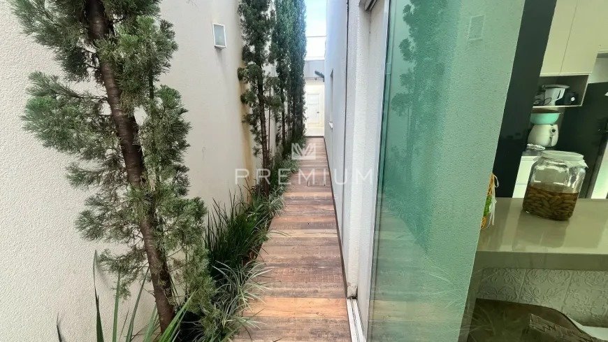 f5867e96c522410d8d2e6dd31395f4c0