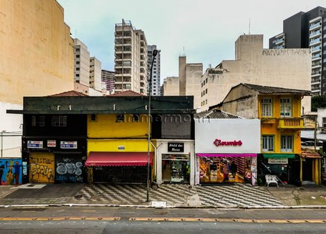 Cômodo Condomínio
