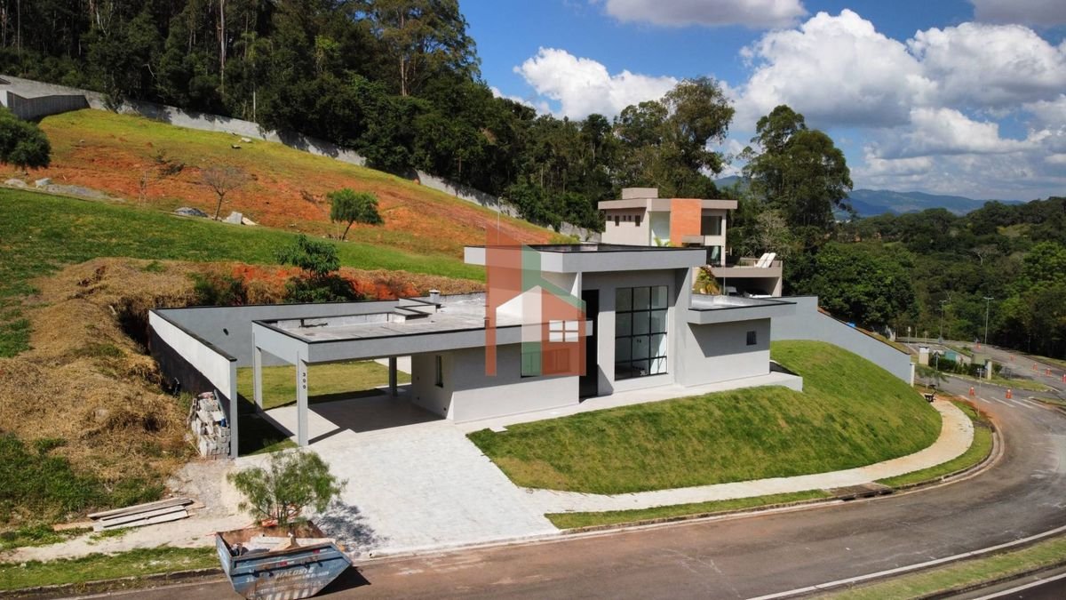 Casa de Condomínio com 3 dorm. - Atibaia
