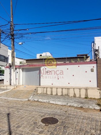 house em Avenida Amintas Barros, Lagoa Nova - Natal - RN