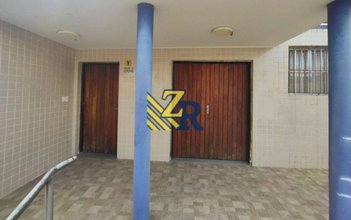 commercial_property em Rua São José do Barreiro, Água Rasa - São Paulo - SP