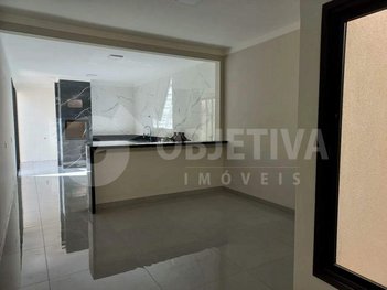 house em Rua Luiz Roberto Alcântara, Alto Umuarama - Uberlândia - MG
