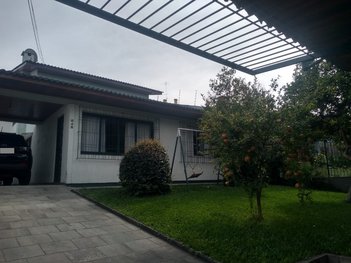 house em Rua Professora Honorina Soares Dutra, São José - Caxias do Sul - RS