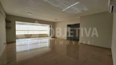 apartment em Avenida João XXIII, Saraiva - Uberlândia - MG