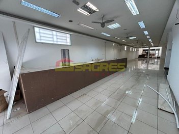 industrial em Rua Voluntários da Pátria, Santana - São Paulo - SP