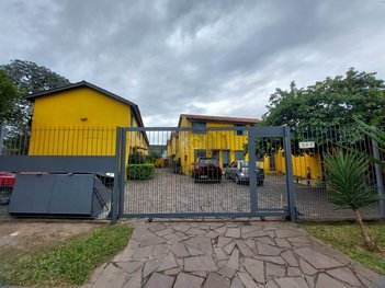 house em Deputado Cunha Bueno, Cavalhada - Porto Alegre - RS