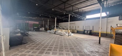 industrial em Rua Domingos Lópes, Madureira - Rio de Janeiro - RJ