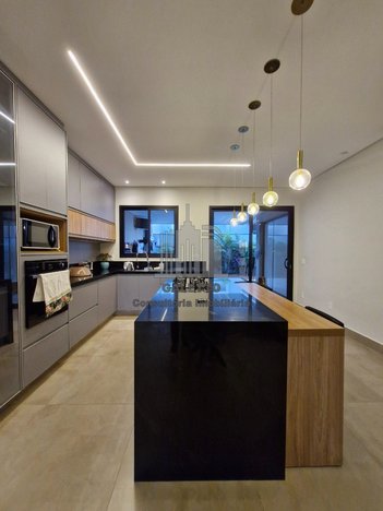 house em Rua Três, Residencial Vivenda das Pitangueiras - Valinhos - SP