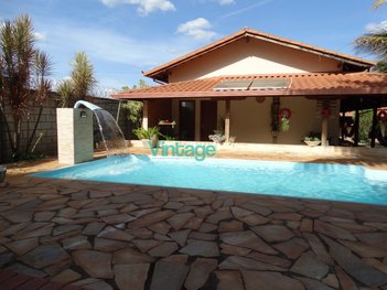house em Rua Flor de Pêssego, Fazenda Mirante - Igarapé - MG