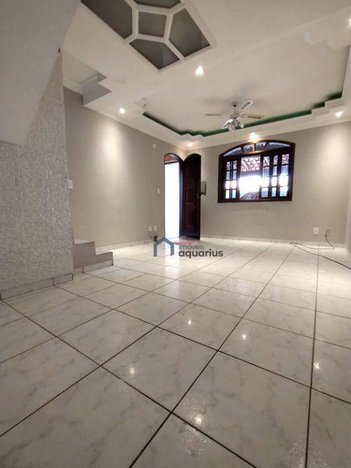 house em Rua Francisca de Freitas Martins, Jardim Califórnia - Jacareí - SP