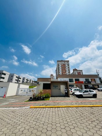 apartment em Avenida dos Italianos, Santa Augusta - Criciúma - SC