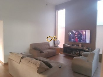house em Avenida Professora Maria de Cresci Leopoldino, Condomínio Residencial Quebec - São Carlos - SP