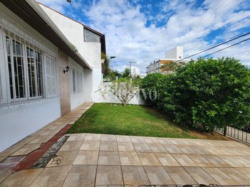 house em Rua Vereador José do Vale Pereira, Coqueiros - Florianópolis - SC