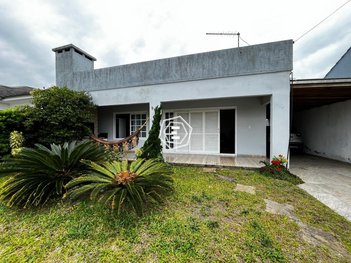 house em Avenida Esmeralda, Rainha do Mar - Xangri-Lá - RS