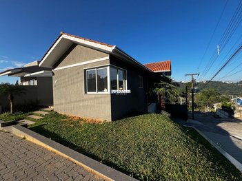 house em Rua Luizinha Bonatto Bertoni, Salgado Filho - Caxias do Sul - RS