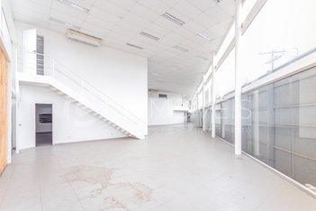 business em Assis Brasil, Sarandi - Porto Alegre - RS