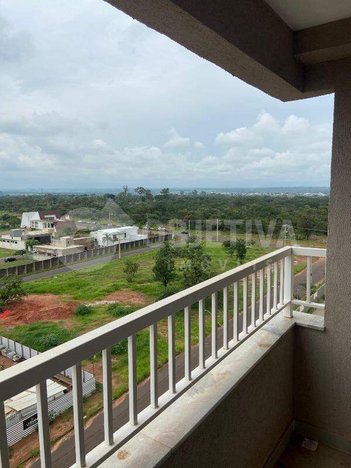 apartment em Avenida Vereador Carlito Cordeiro, Laranjeiras - Uberlândia - MG