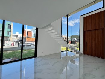 house em Aroeira da Praia, Rio Tavares - Florianópolis - SC