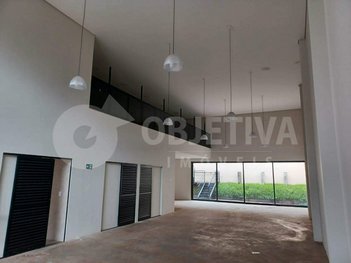business em Rua Feliciano de Morais, Nossa Senhora Aparecida - Uberlândia - MG