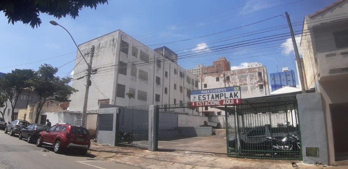 Cômodo Condomínio