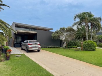 house em Avenida Paraguassu, Centro - Xangri-Lá - RS
