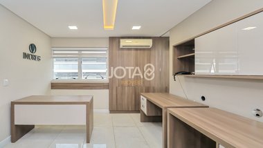 office em Avenida Cândido de Abreu, Centro Cívico - Curitiba - PR
