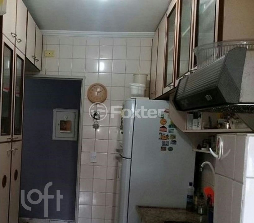 3f338277