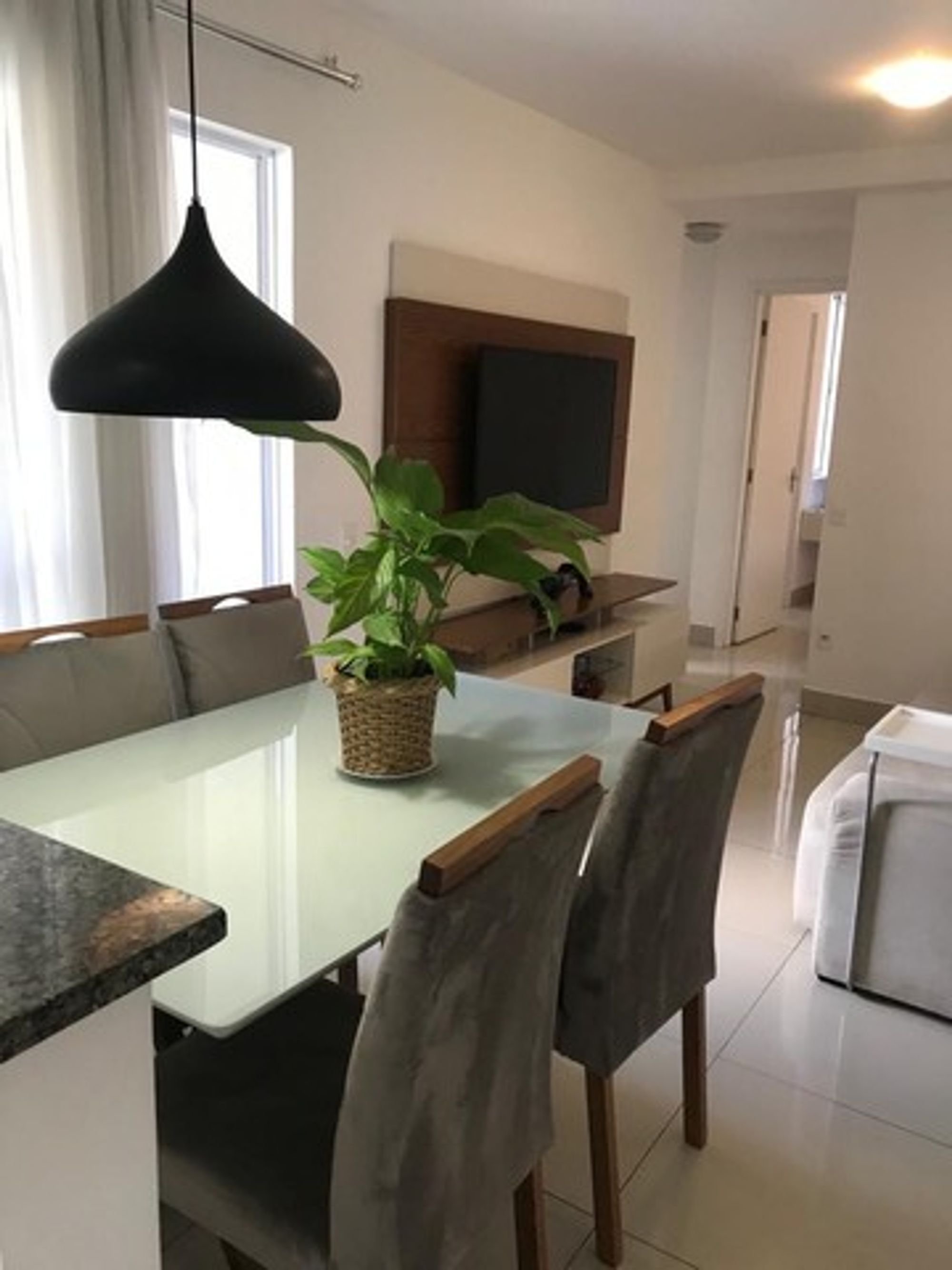 Apartamento 2 quartos, 1 vaga, Rua