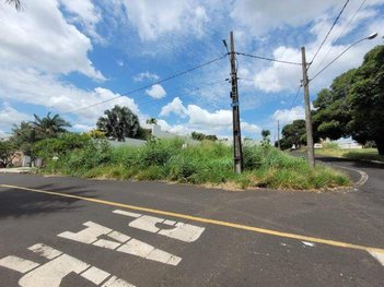 land_lot em Rua Presidente Costa e Silva, Morada da Colina - Uberlândia - MG