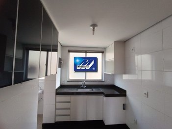 apartment em Rua Oswaldo Ferraz, Sagrada Família - Belo Horizonte - MG