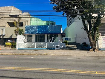 commercial_building em Avenida Madre Benvenuta, Trindade - Florianópolis - SC
