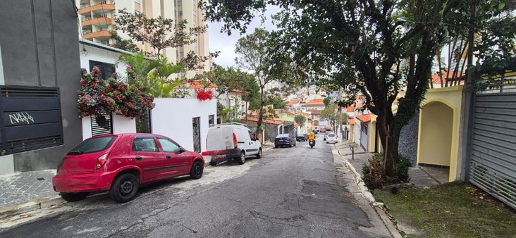 Cômodo Condomínio