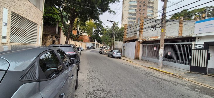 Cômodo Condomínio